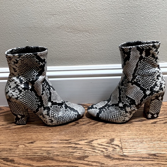 Aldo snakeskin booties - Picture 8 of 10